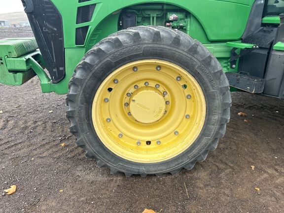 2010 John Deere 8225R Tractor