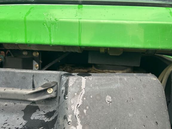 2010 John Deere 8225R Tractor