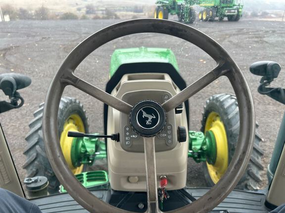 2010 John Deere 8225R Tractor