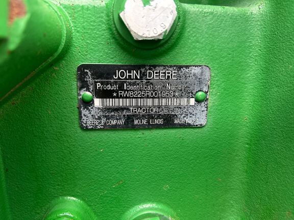 2010 John Deere 8225R Tractor