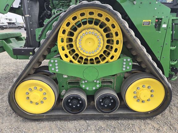 2024 John Deere 9RX 590 Tractor Rubber Track