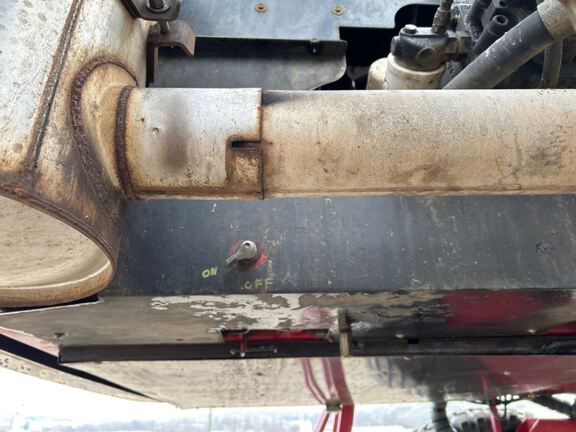 2008 Miller Pro NITRO 4275 Sprayer/High Clearance