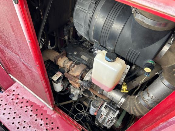 2008 Miller Pro NITRO 4275 Sprayer/High Clearance