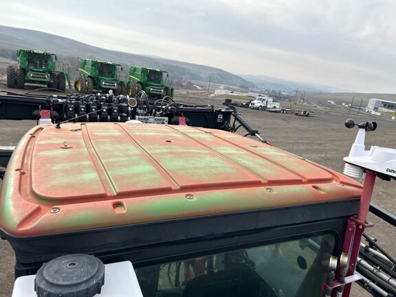 2008 Miller Pro NITRO 4275 Sprayer/High Clearance