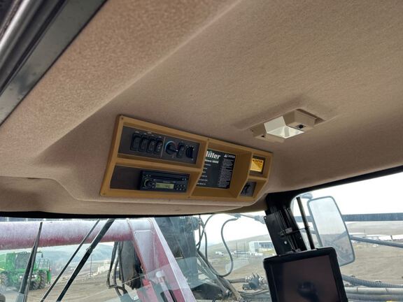 2008 Miller Pro NITRO 4275 Sprayer/High Clearance