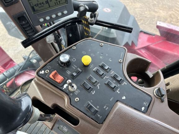 2008 Miller Pro NITRO 4275 Sprayer/High Clearance