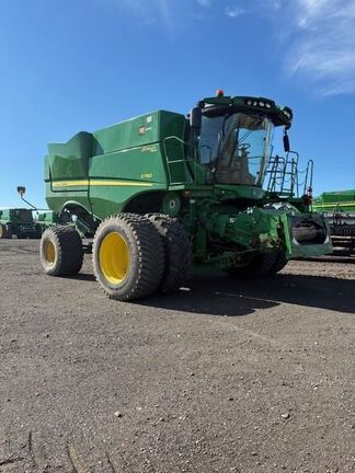 2018 John Deere S780 Combine