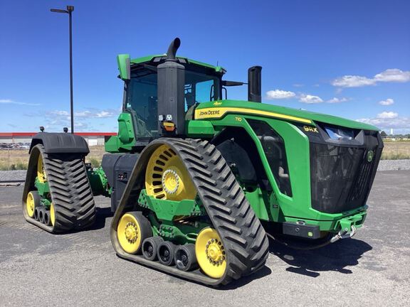 2025 John Deere 9RX 710 Tractor Rubber Track