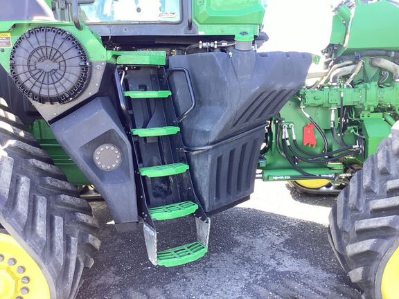 2025 John Deere 9RX 710 Tractor Rubber Track