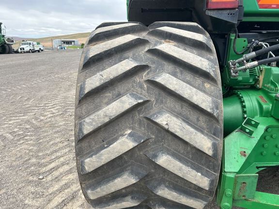 2009 John Deere 9430T Tractor Rubber Track