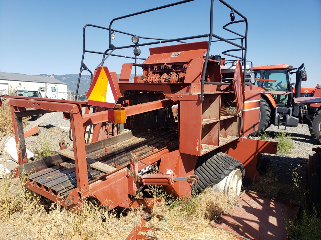 1999 AGCO Hesston 4790 Baler/Square