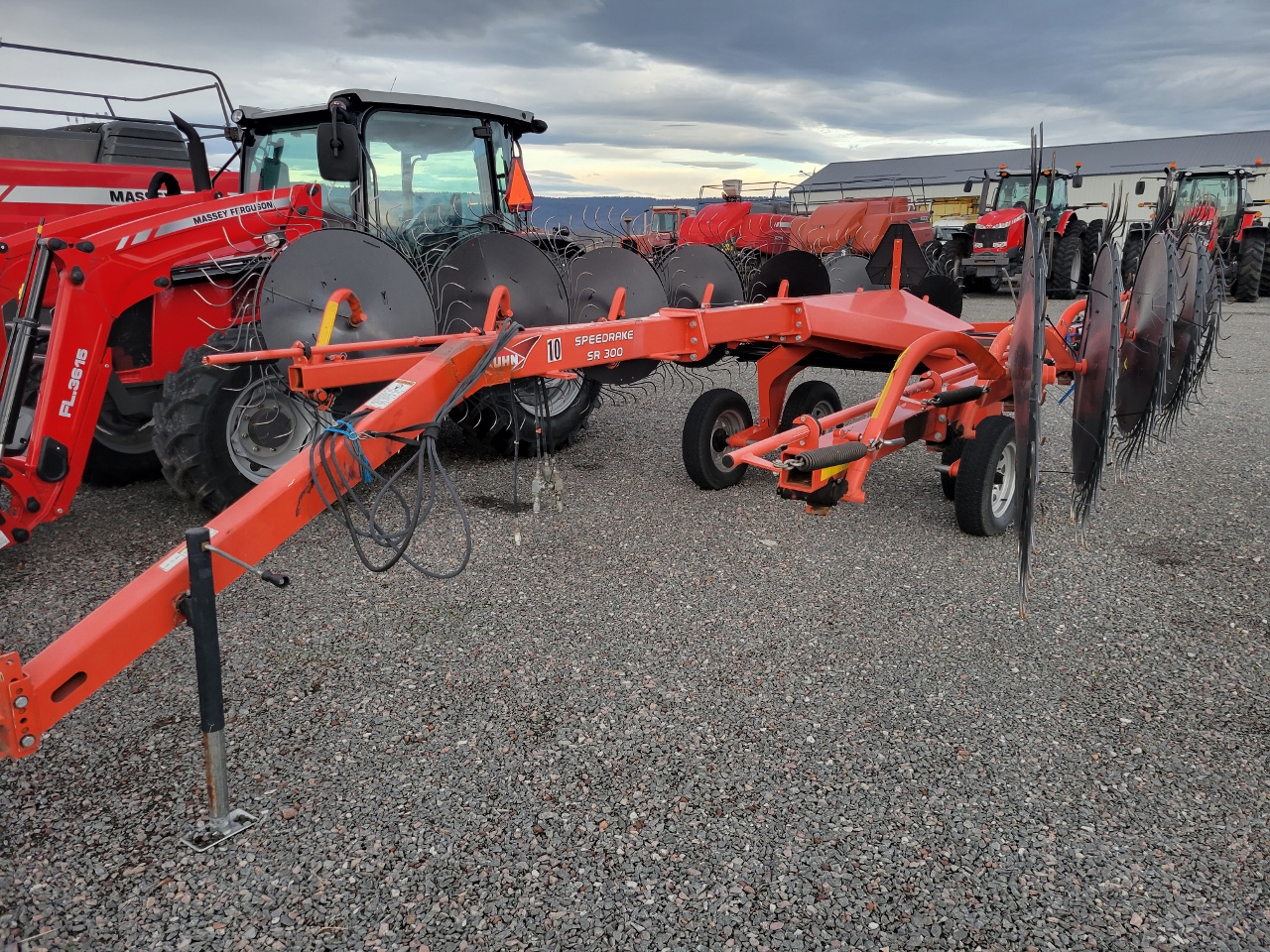 Kuhn SR314 Rake