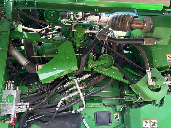 2024 John Deere S780 Combine
