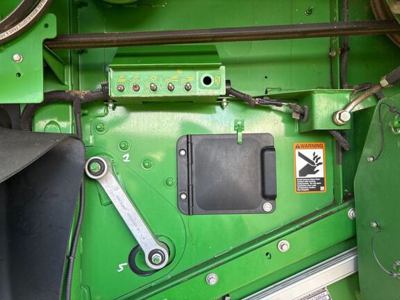 2024 John Deere S780 Combine