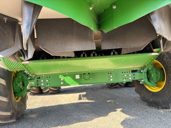 2024 John Deere S780 Combine