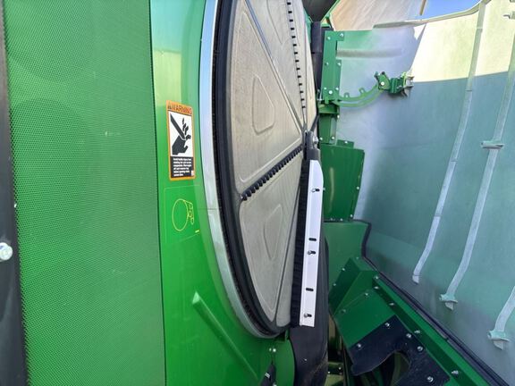 2024 John Deere S780 Combine