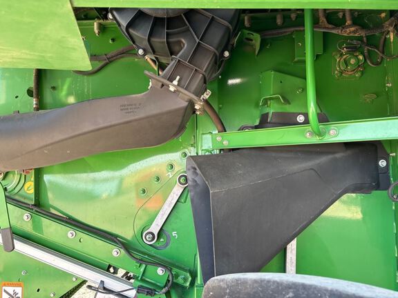 2024 John Deere S780 Combine