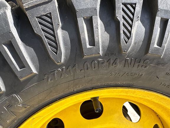 2024 John Deere XUV865M ATV