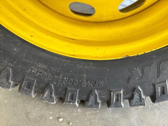 2024 John Deere XUV865M ATV