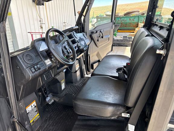 2024 John Deere XUV865M ATV