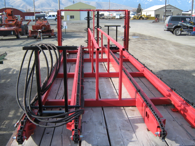 Misc Robbco FFF Big Bale Feeder, Rear Feed Feeder