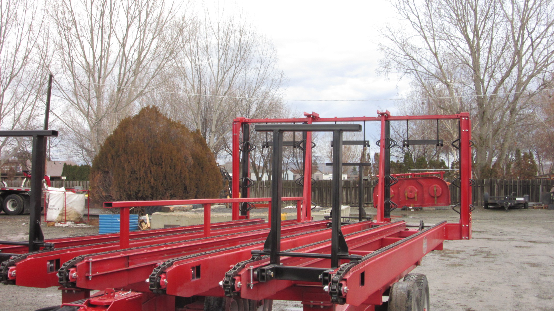 Robbco SIDE BY SIDE FFF Bale Feeder