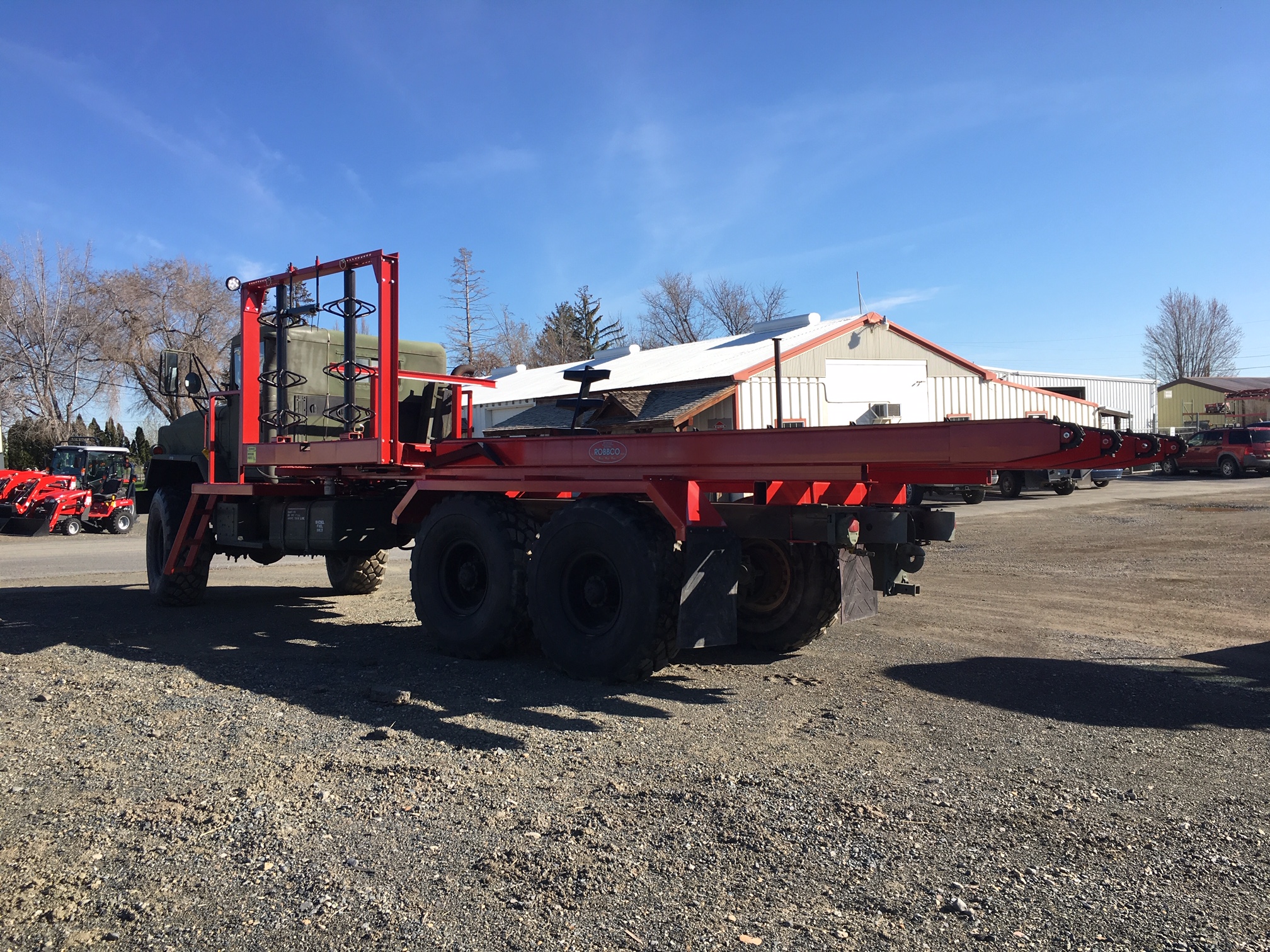 Robbco ARMY TRUCK FFF Bale Feeder