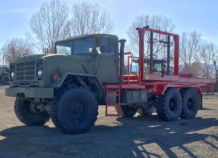 Robbco ARMY TRUCK FFF Bale Feeder