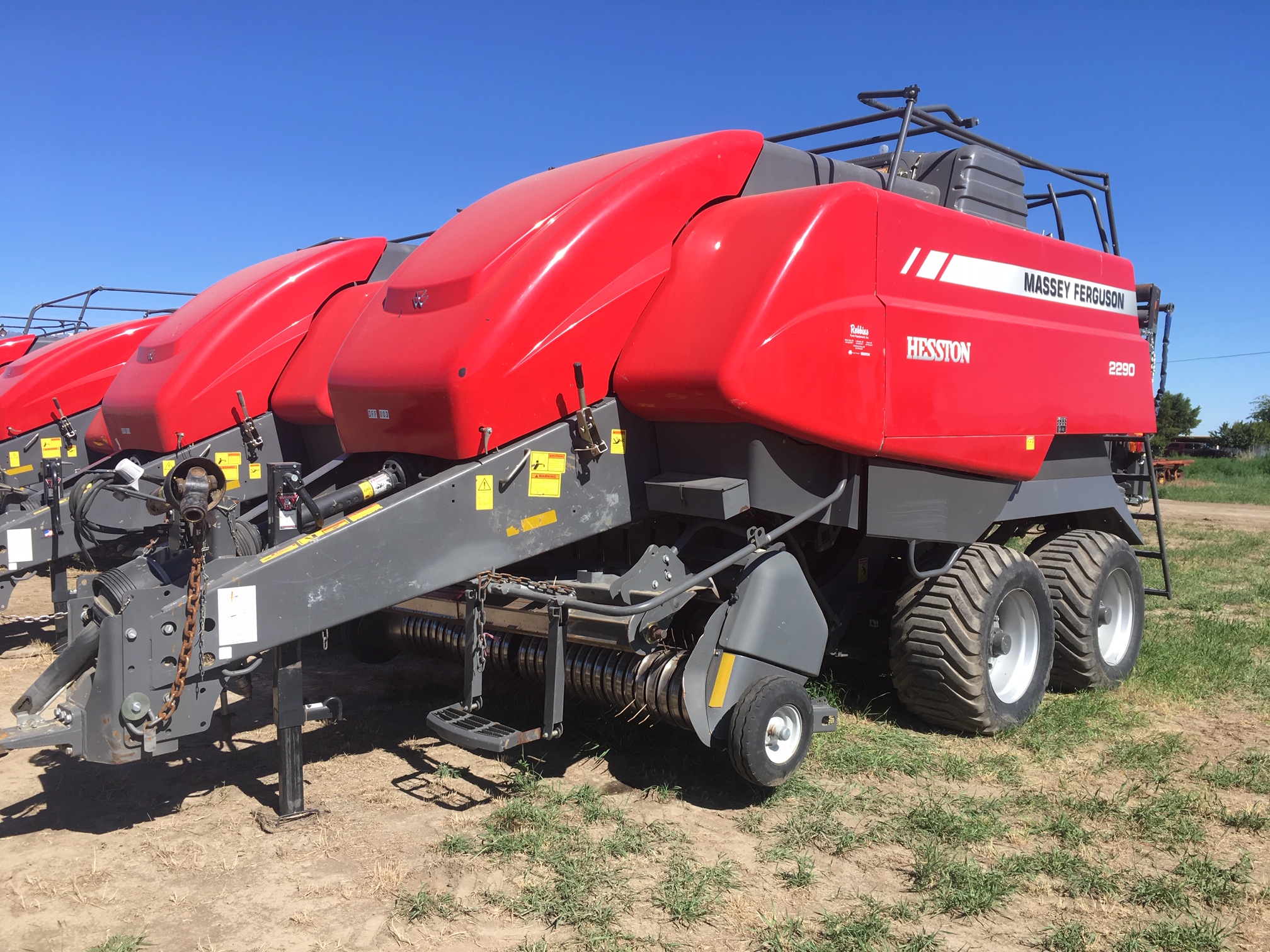 15 Massey Ferguson 2270 Baler Square For Sale In Baker City Or Ironsearch