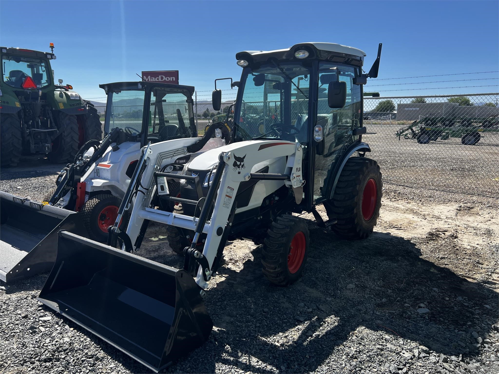 2023 Bobcat CT2535 Tractor