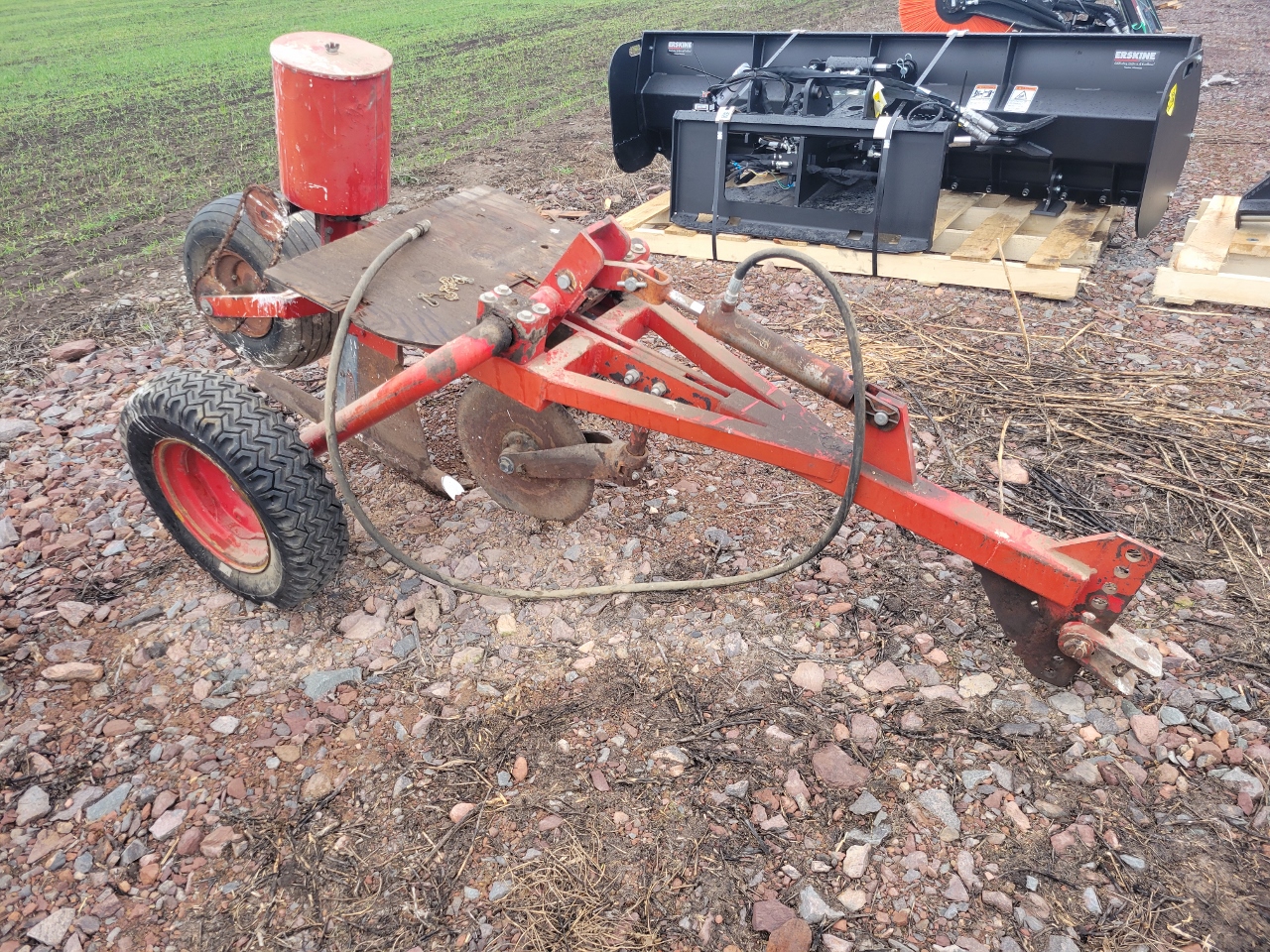 Elston GA-300 Gopher Machine