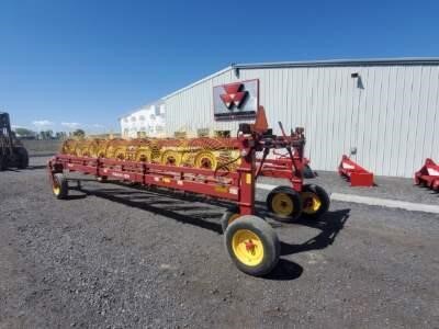 2017 New Holland 1428 Rake