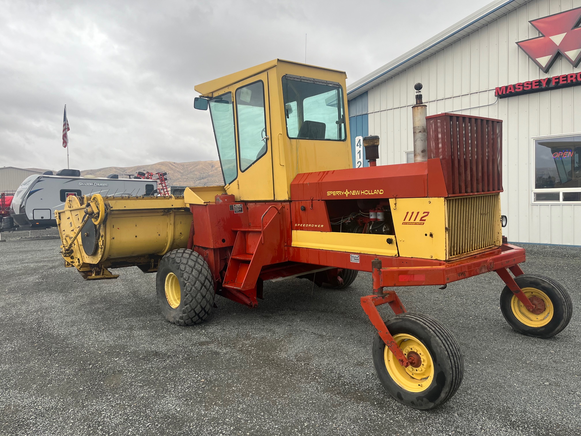 New Holland 1112 Windrower