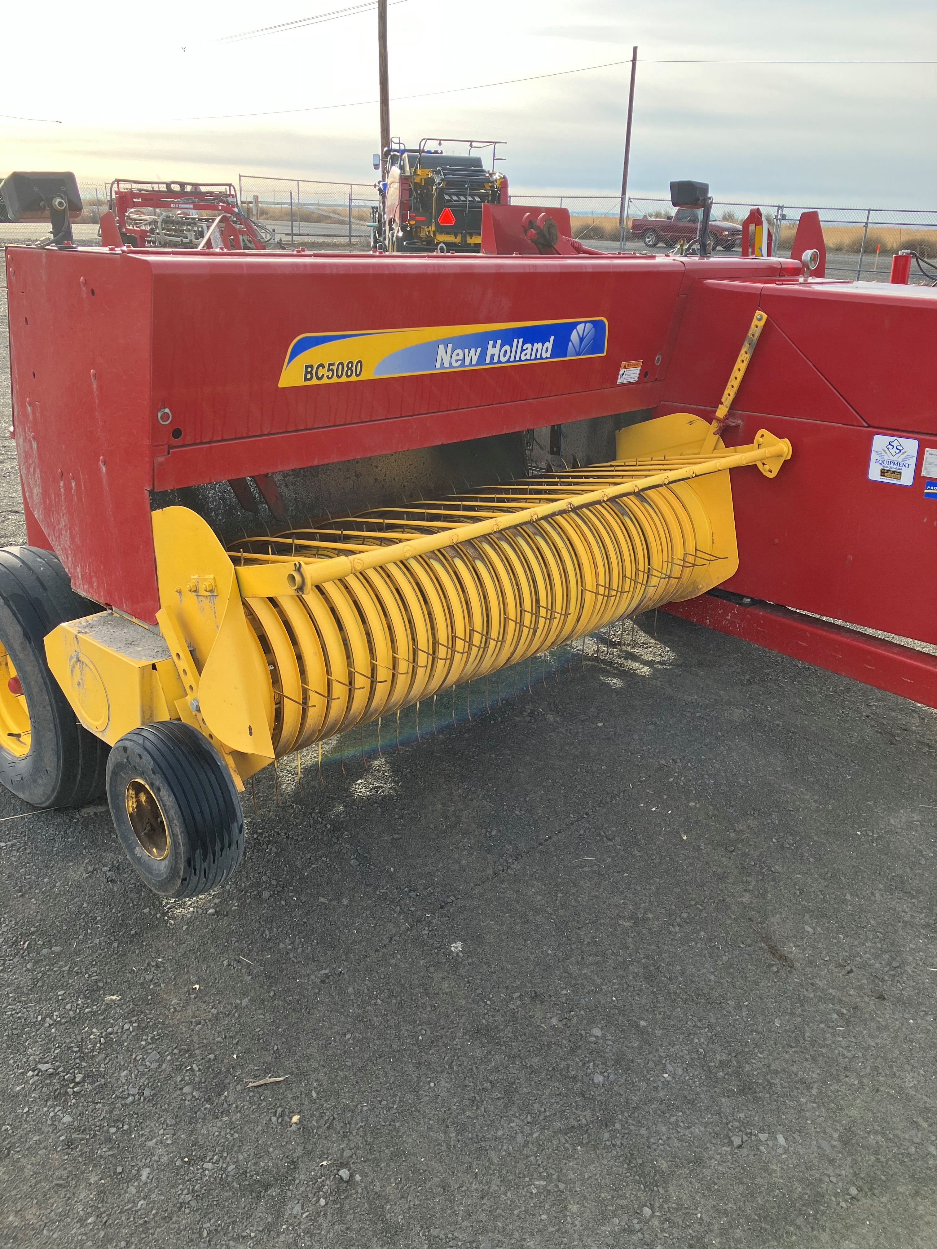 2016 New Holland BC5080 Baler/Square