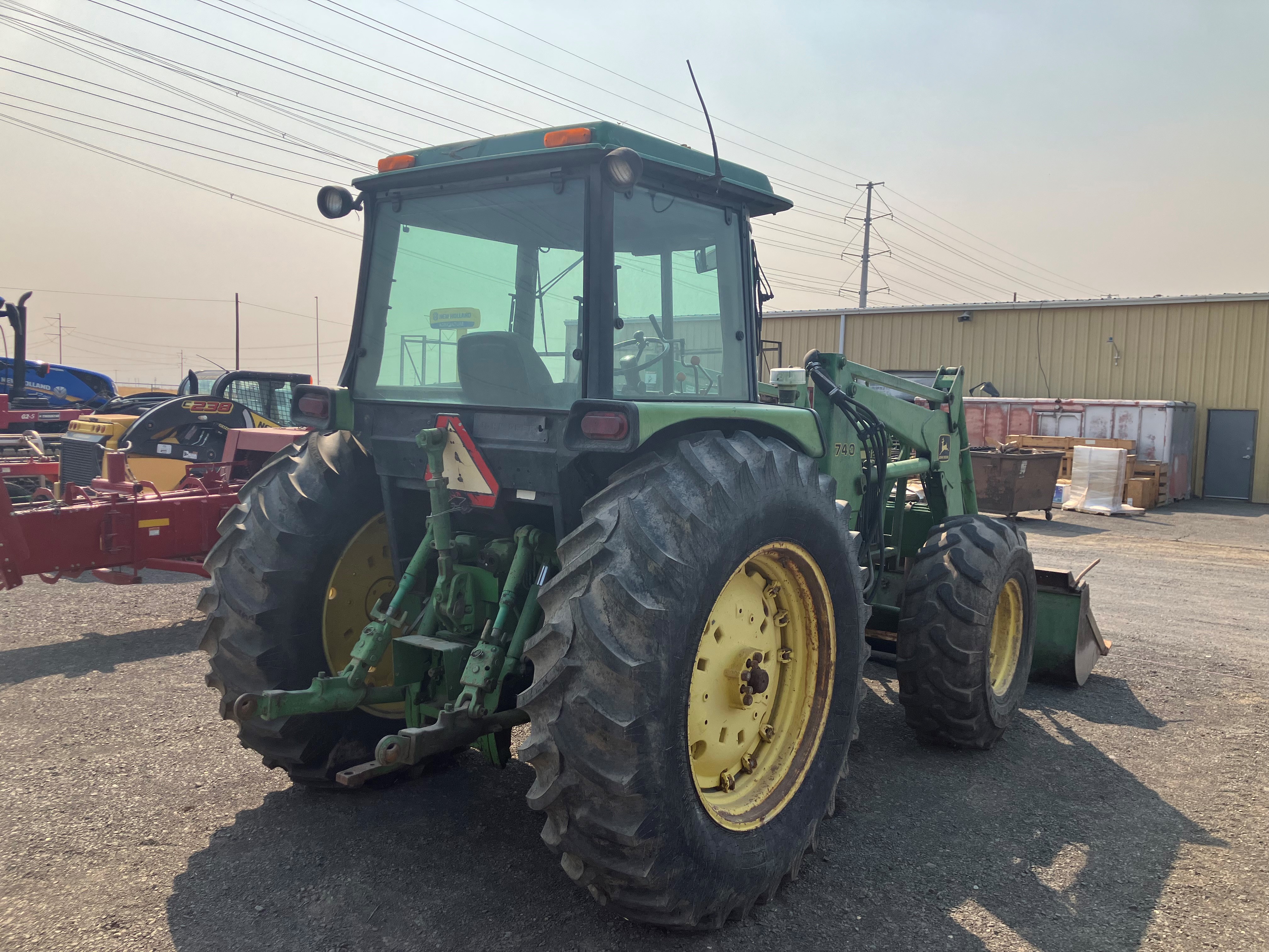 1992 John Deere 3255 Tractor