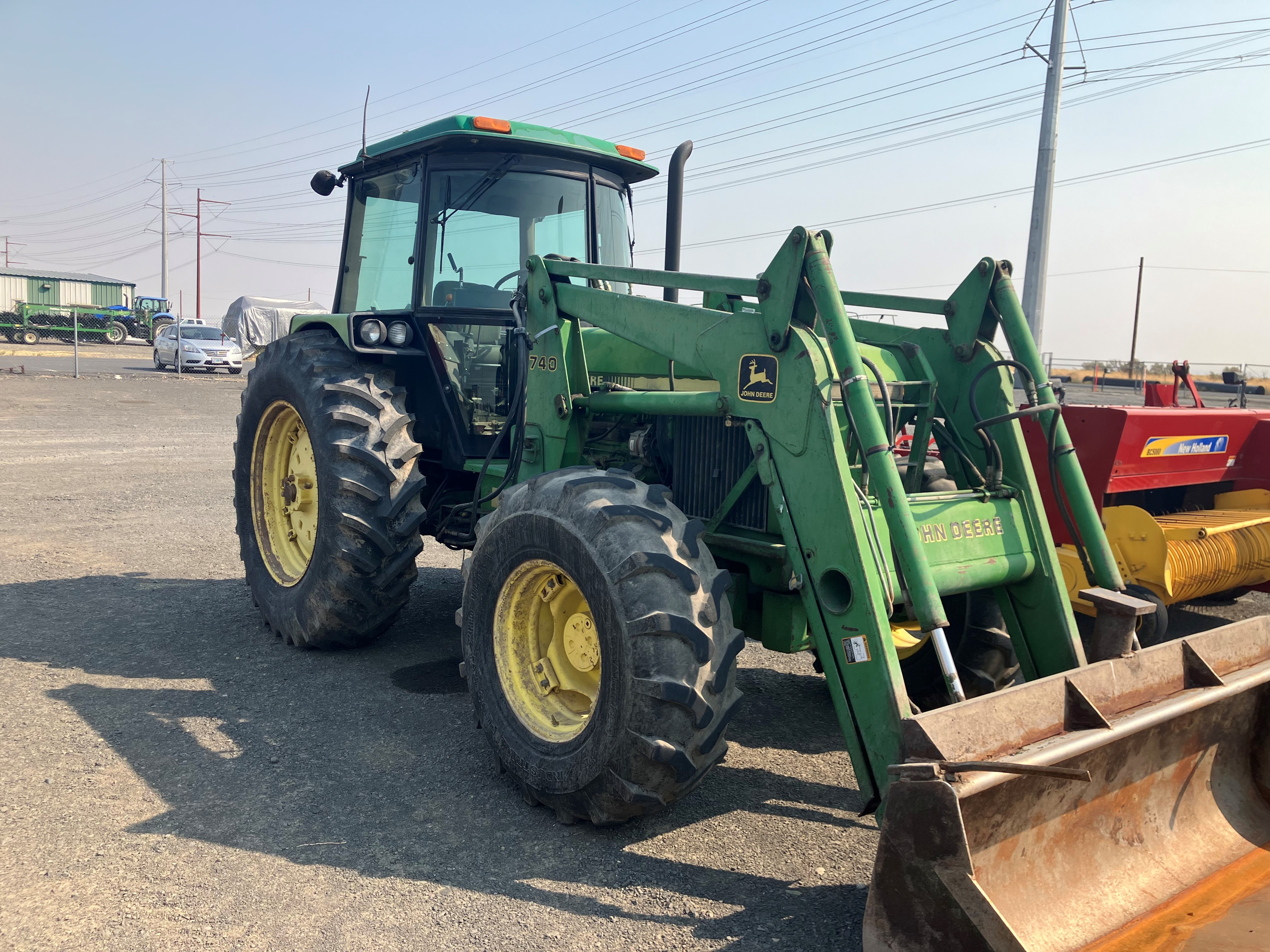 1992 John Deere 3255 Tractor