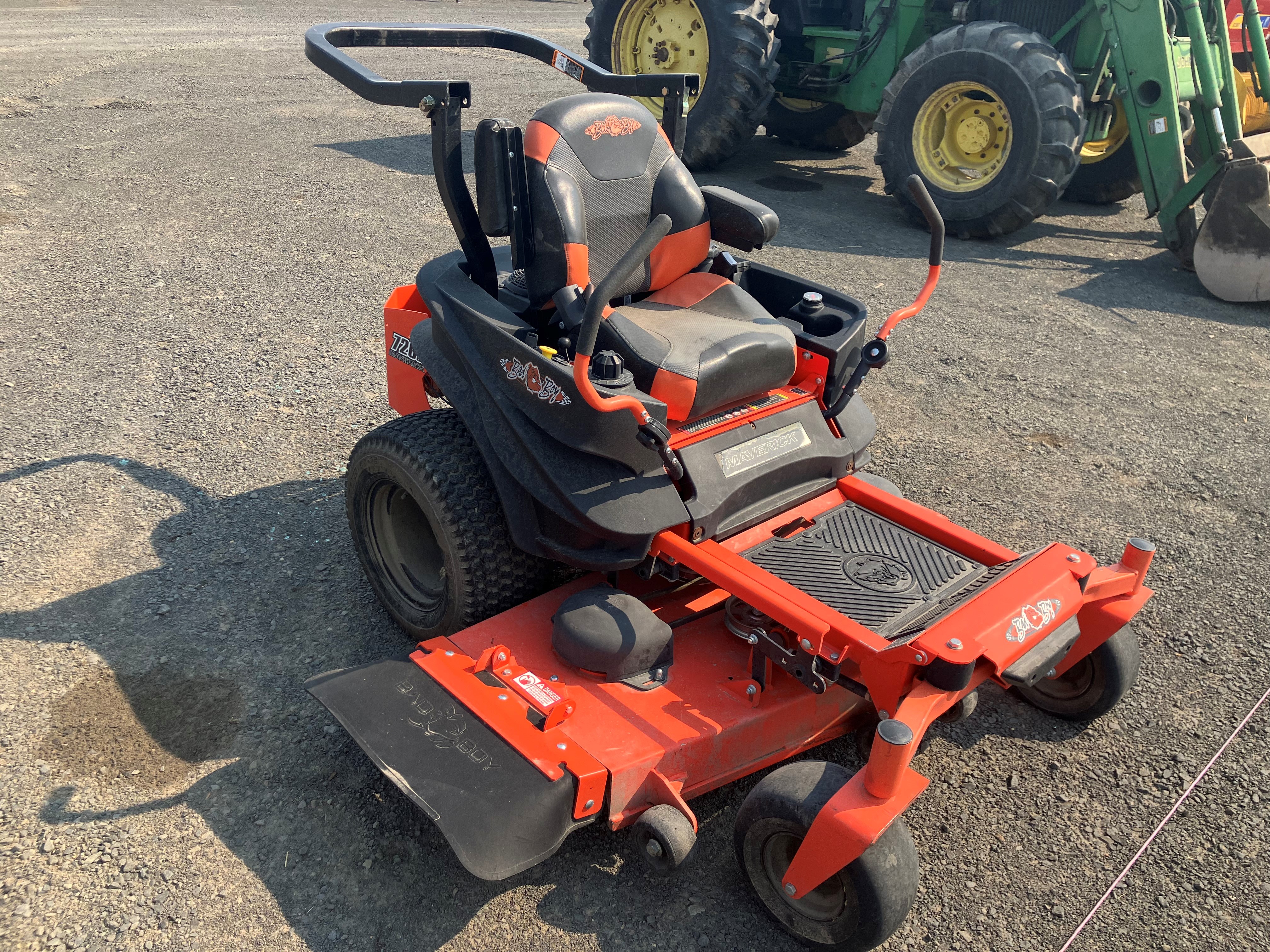 2018 Bad Boy MAVERICK 54 Mower