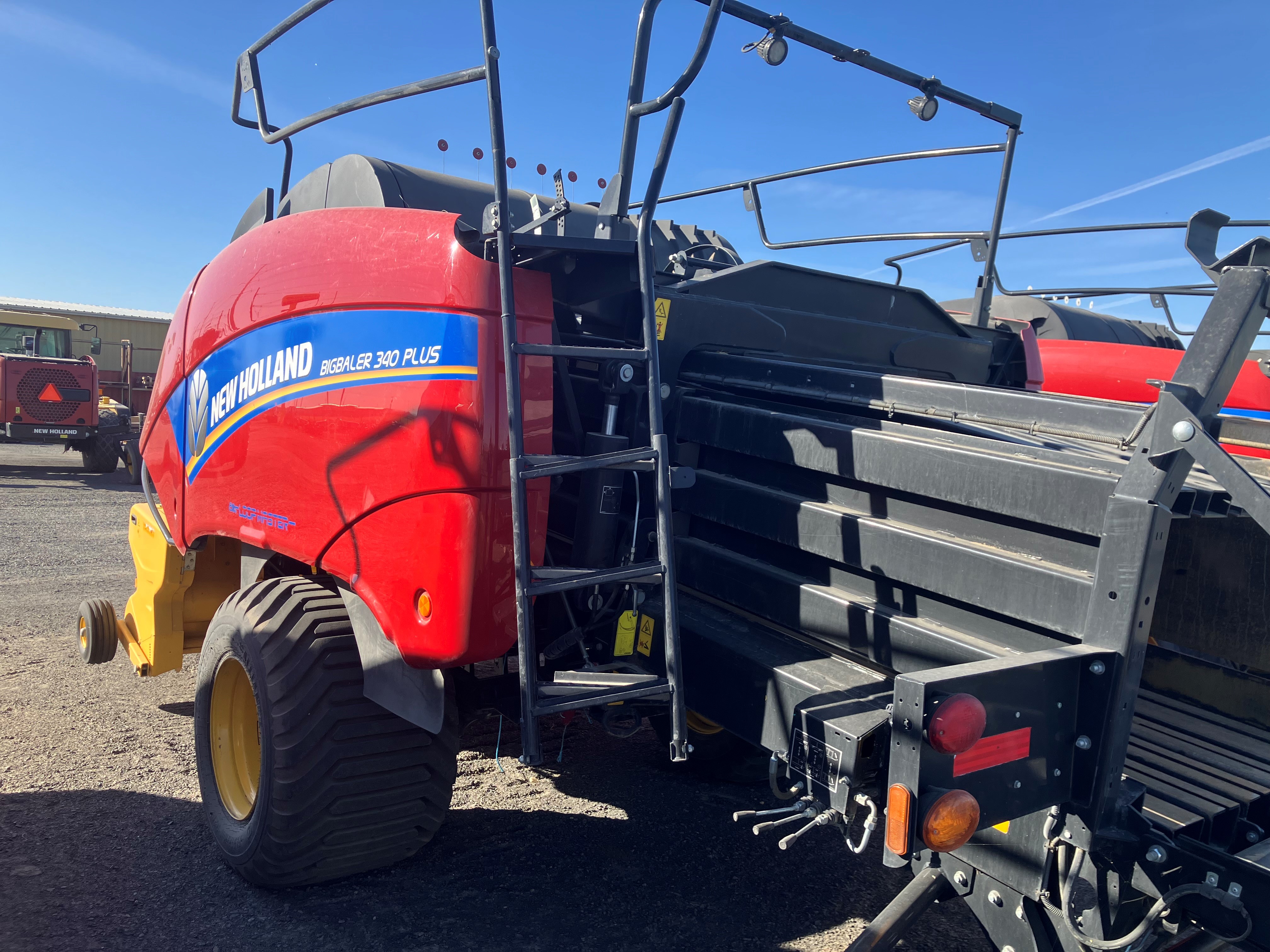 2020 New Holland 340S PLUS Baler/Square