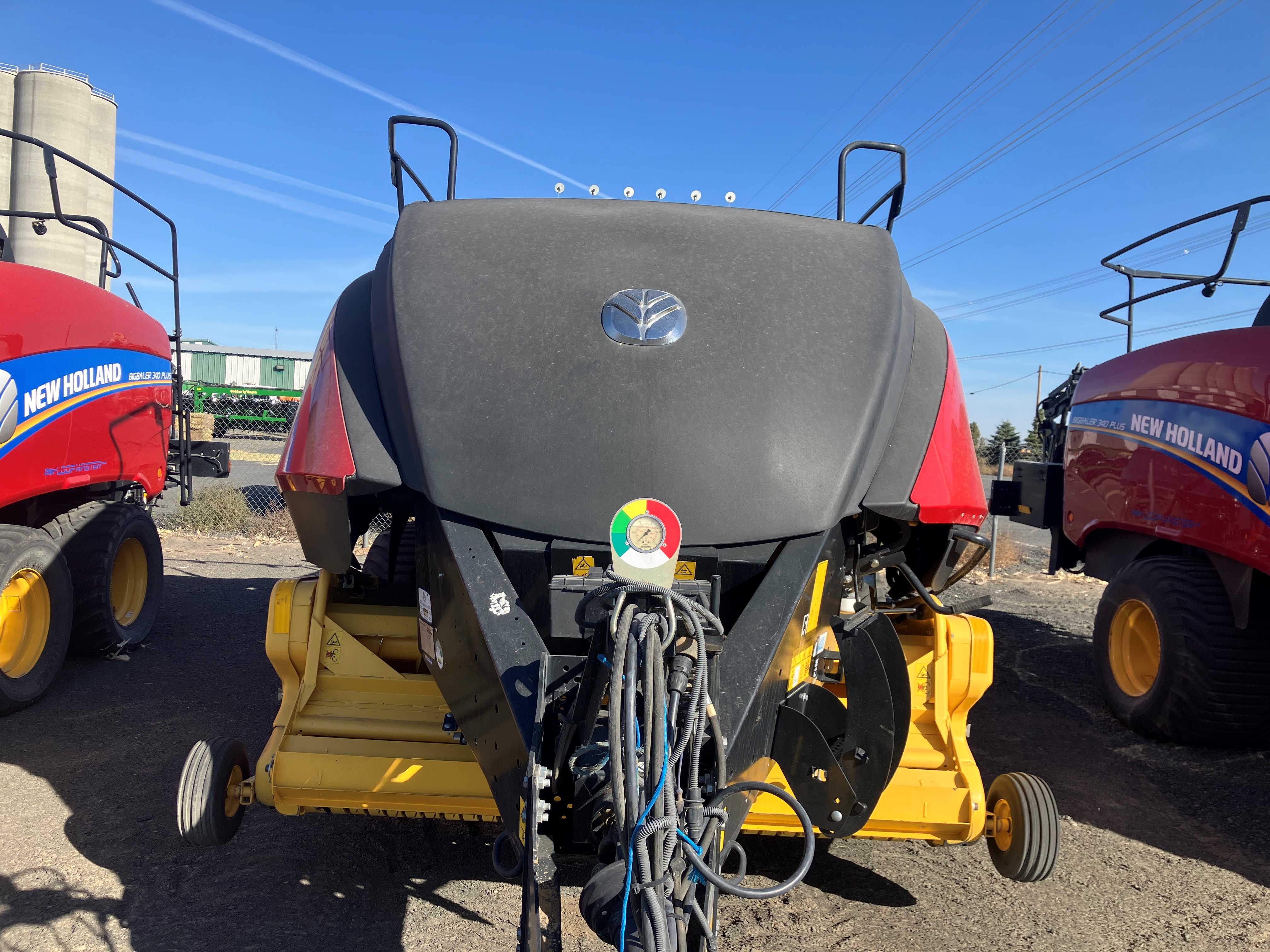 2020 New Holland 340S PLUS Baler/Square