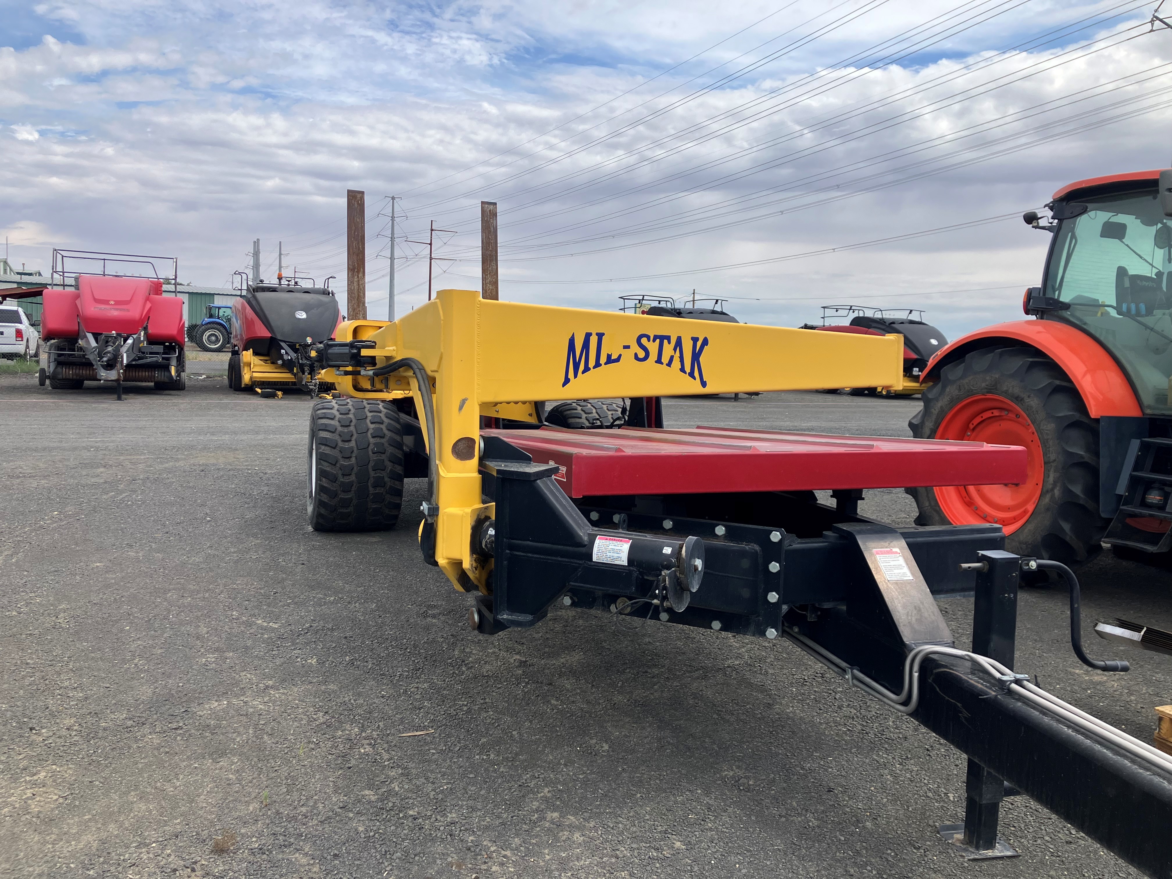 2021 Mil-Stak PT/2150 Bale Stacker