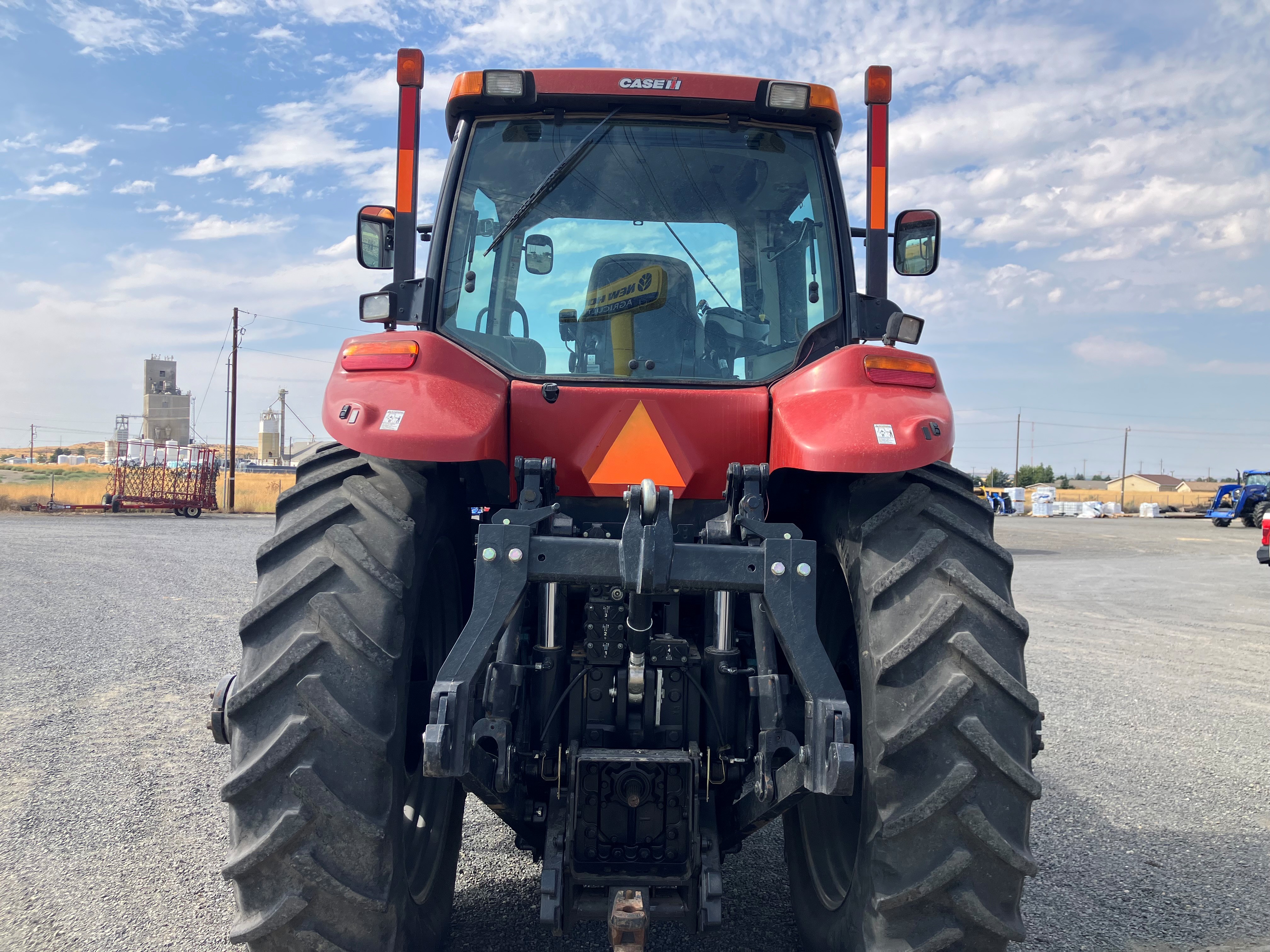 2013 Case IH MAGNUM 235 Tractor