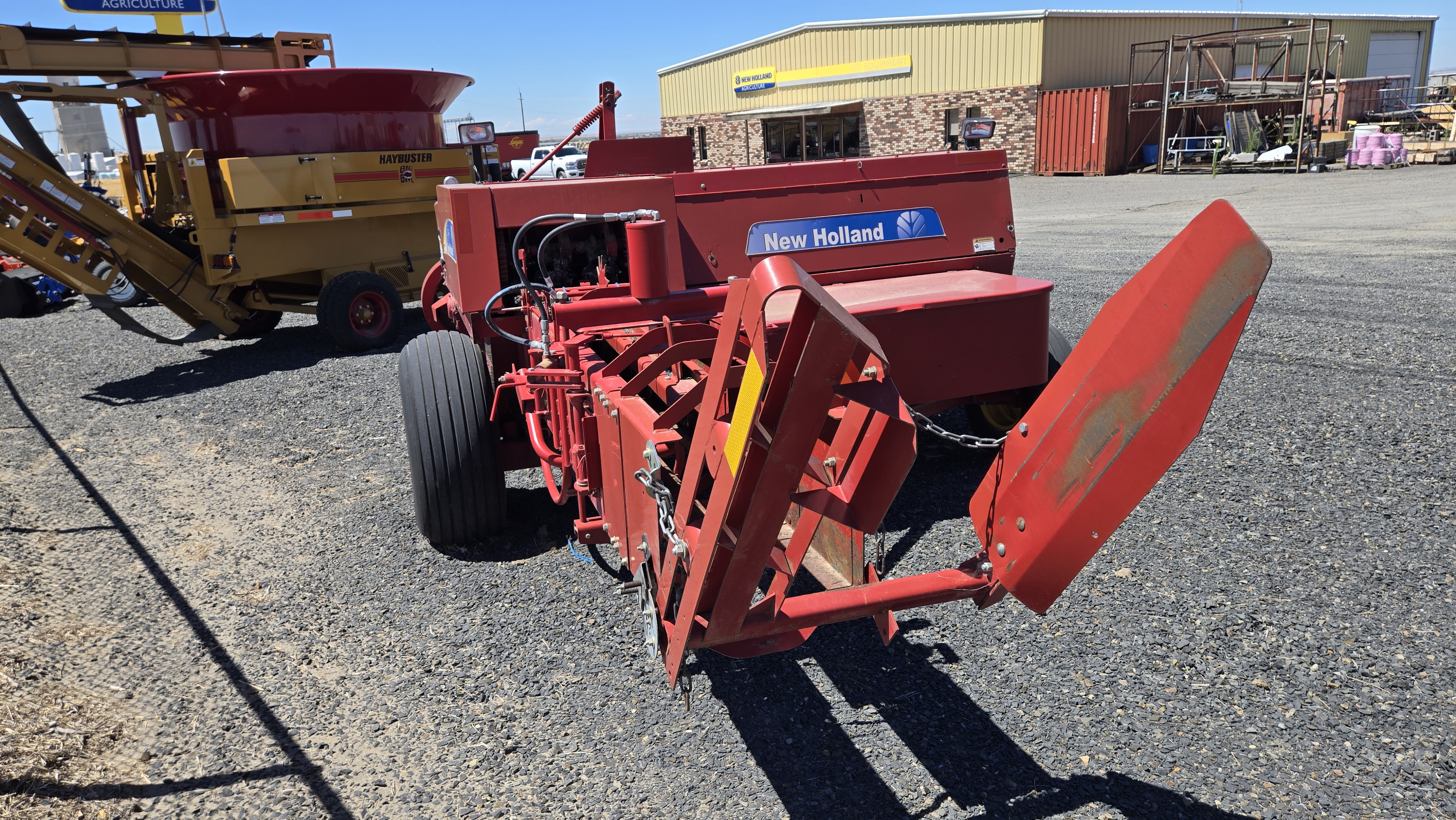 2017 New Holland BC5080 Baler/Square
