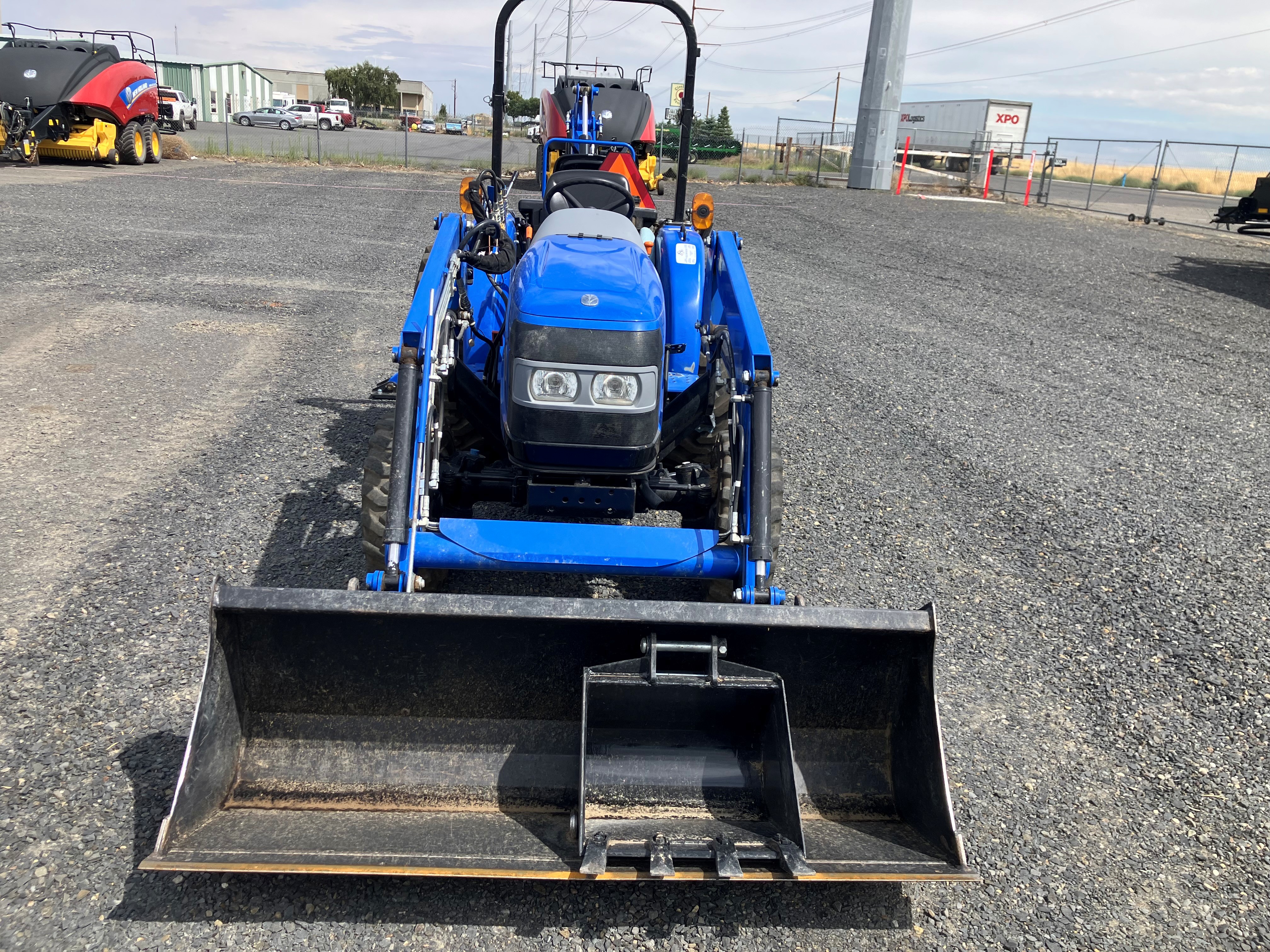 2021 New Holland WORKMASTER 25 Tractor