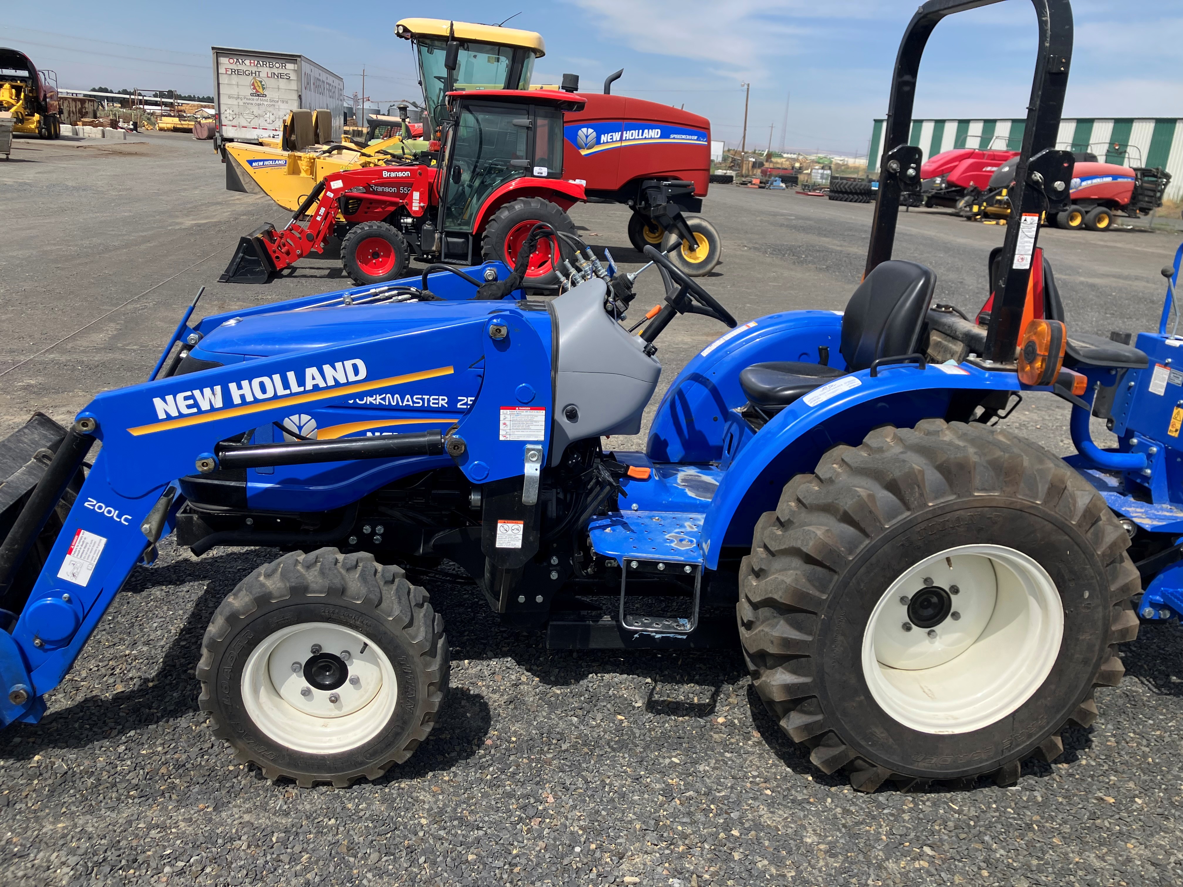 2021 New Holland WORKMASTER 25 Tractor