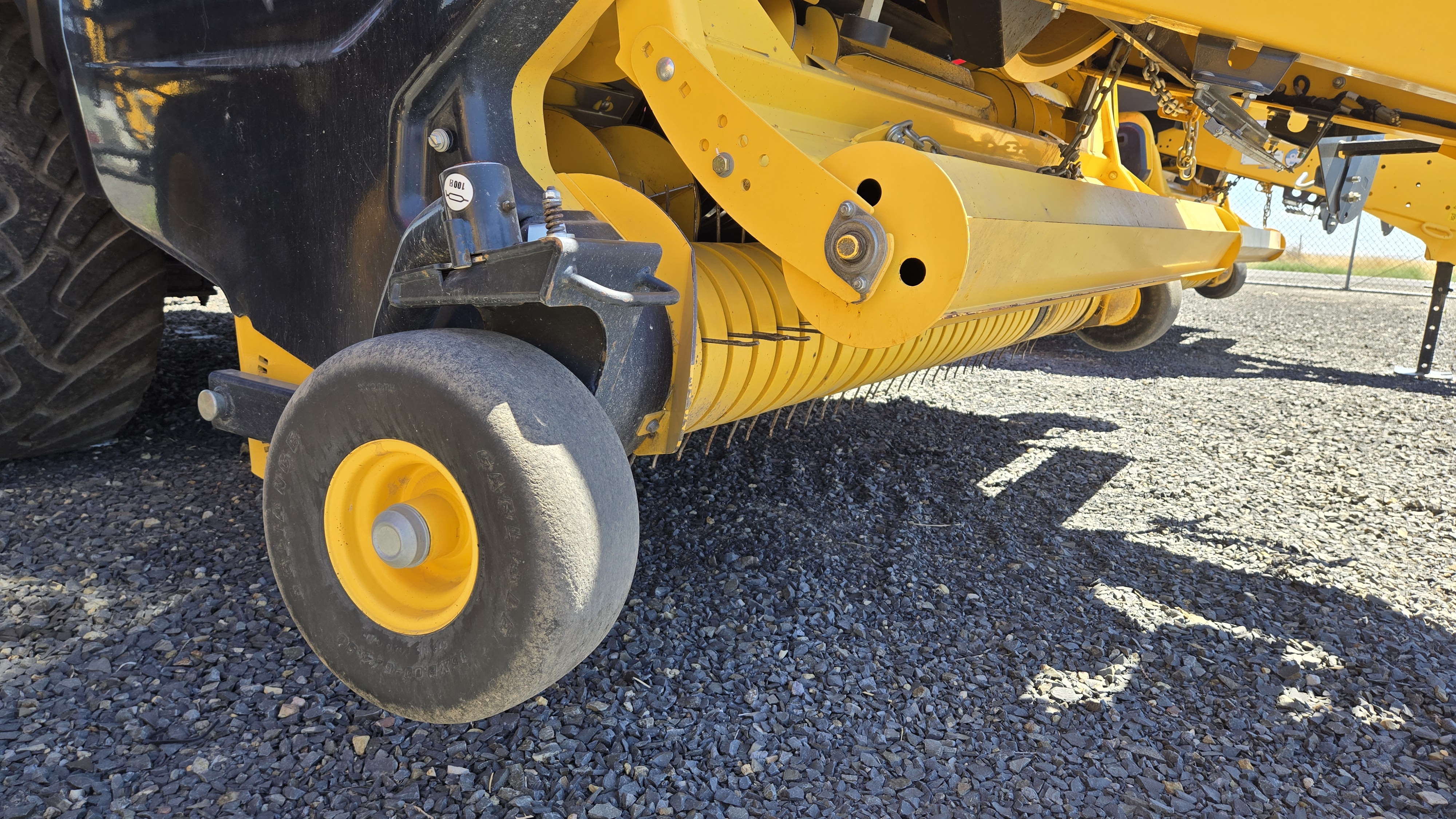 2023 New Holland 340S PLUS Baler/Square