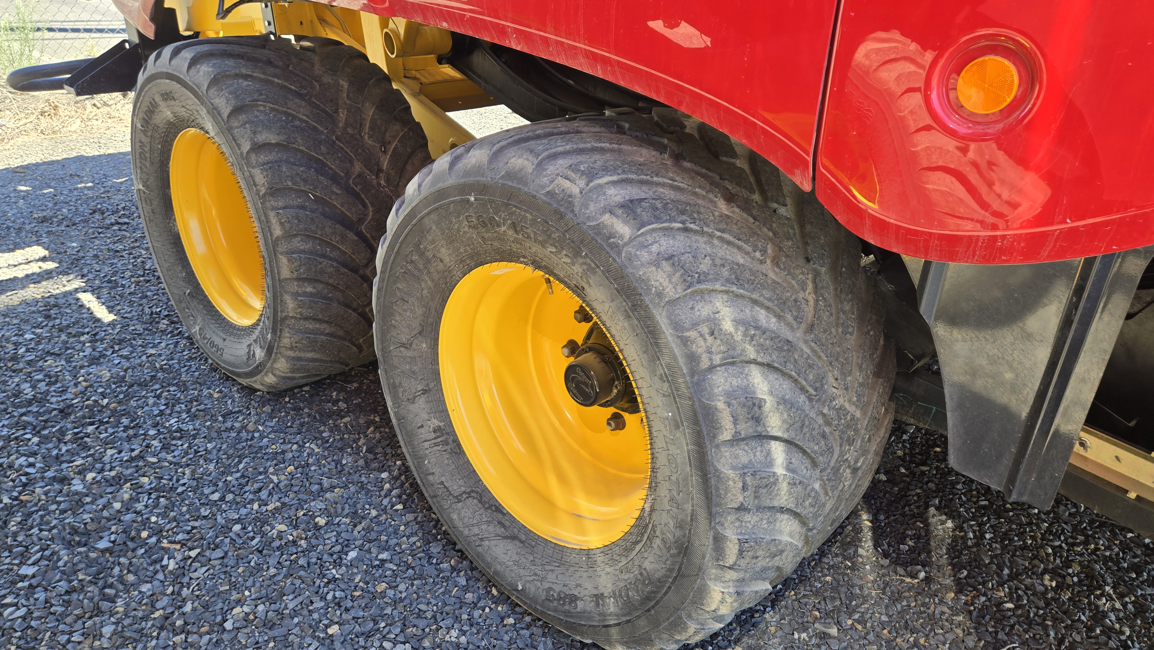 2023 New Holland 340S PLUS Baler/Square