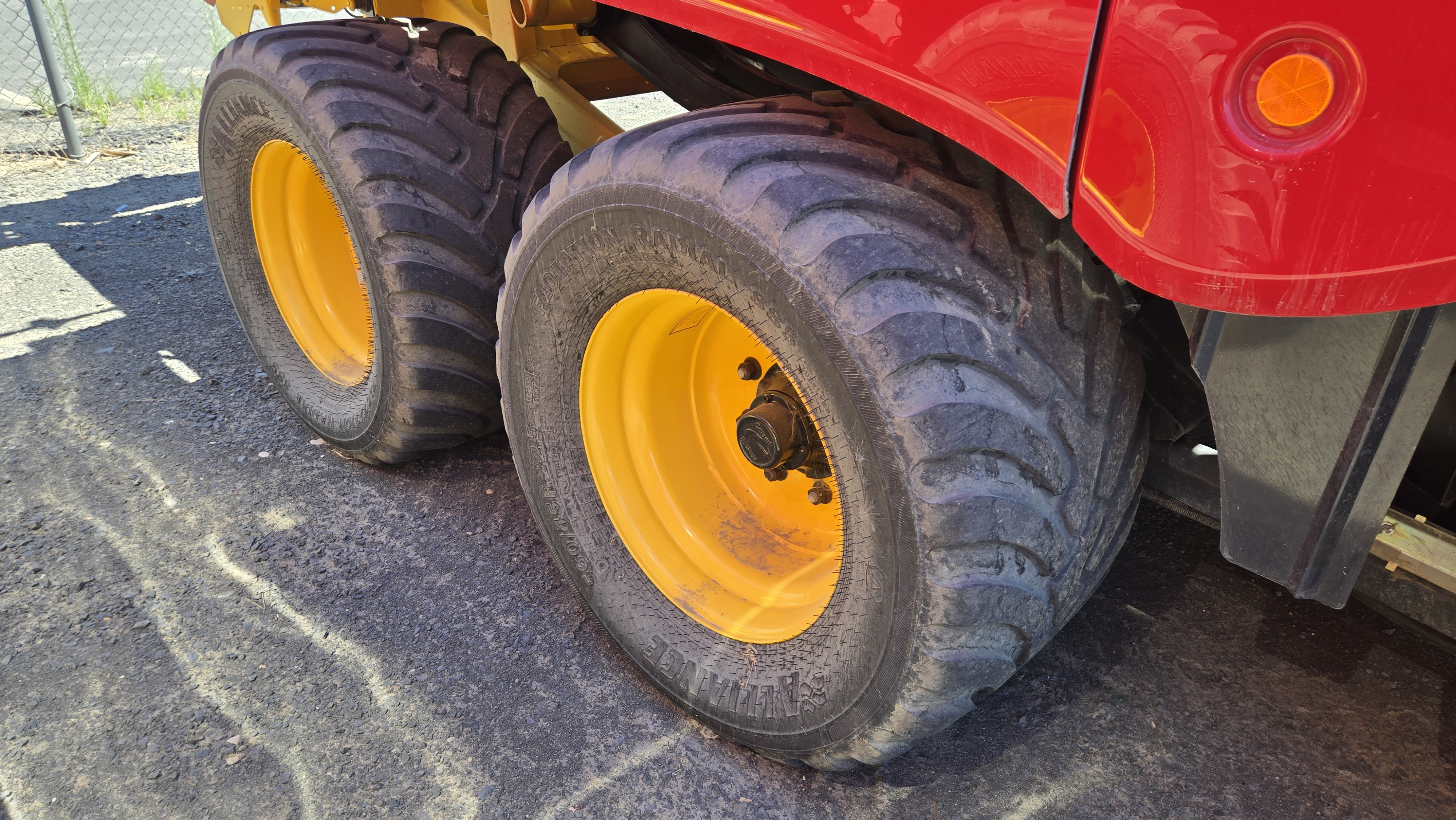 2022 New Holland 340S PLUS Baler/Square
