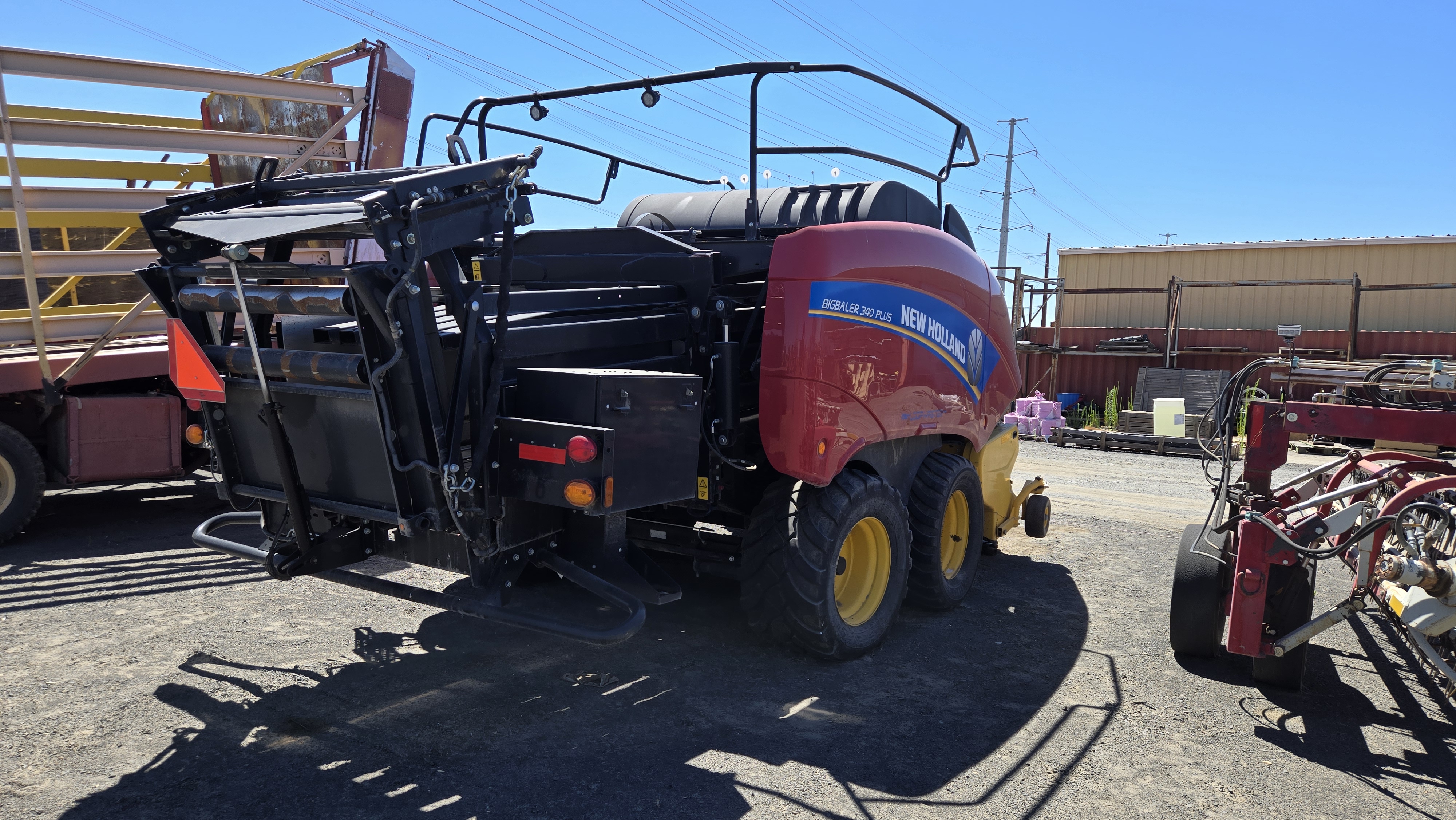 2021 New Holland 340S PLUS Baler/Square