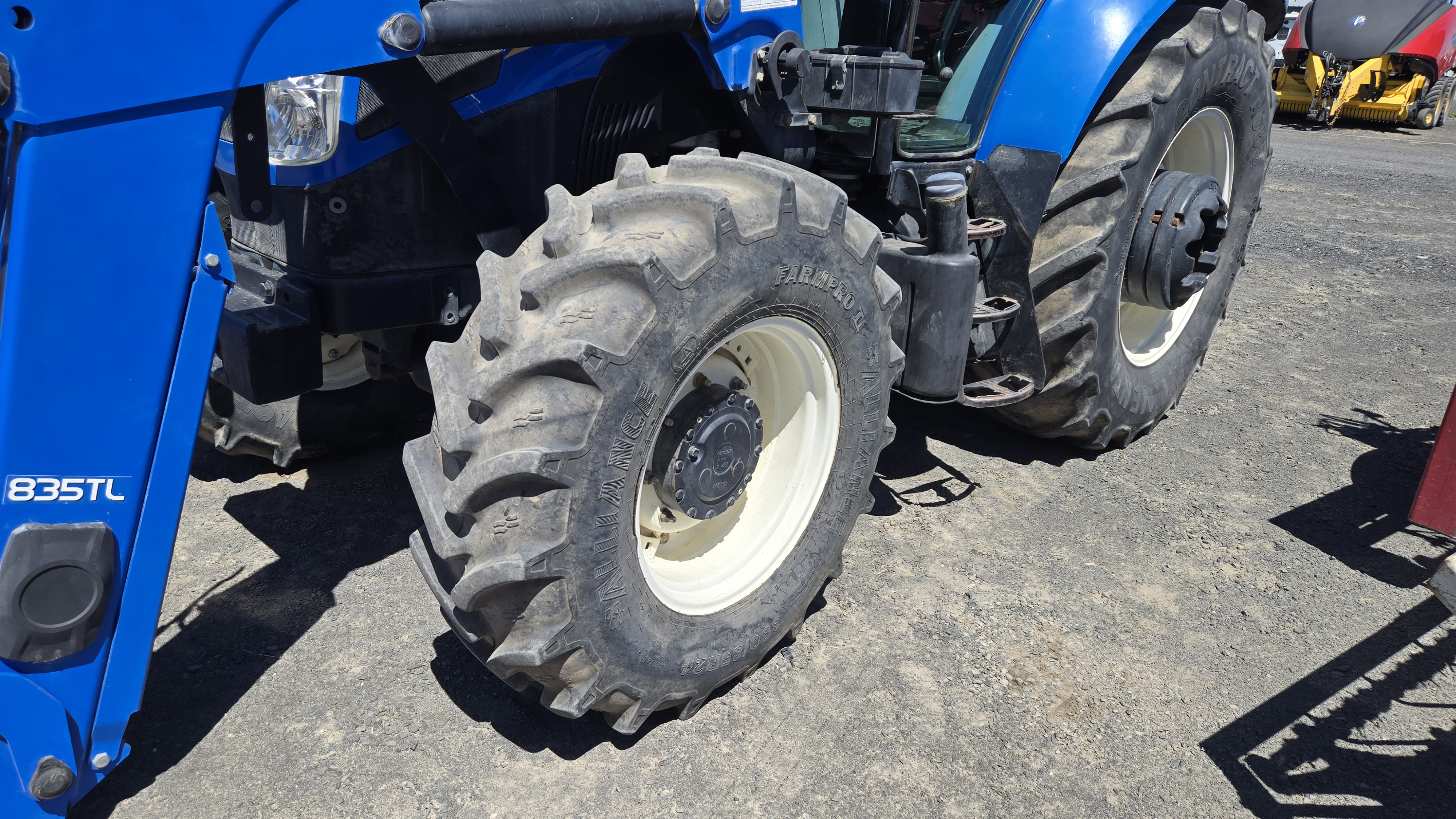2013 New Holland T5.115 Tractor