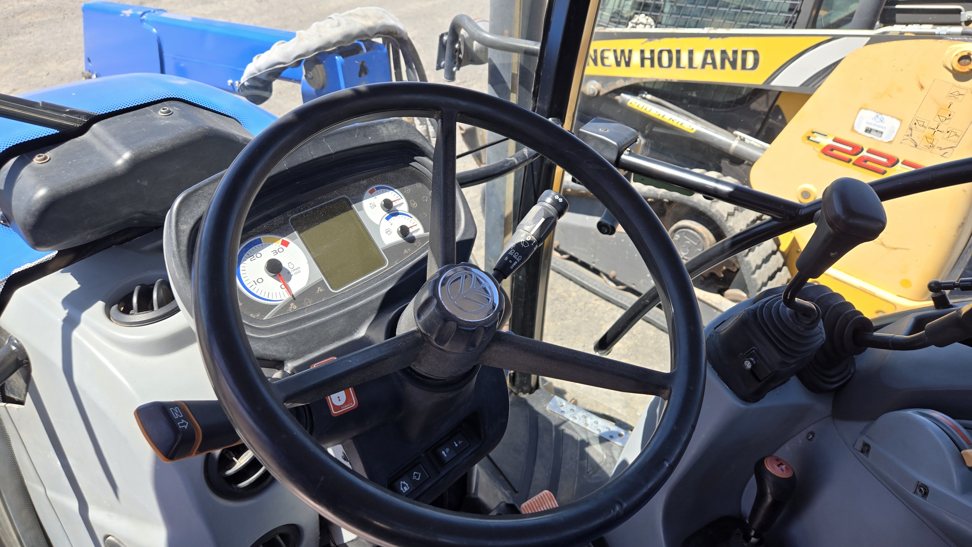 2013 New Holland T5.115 Tractor